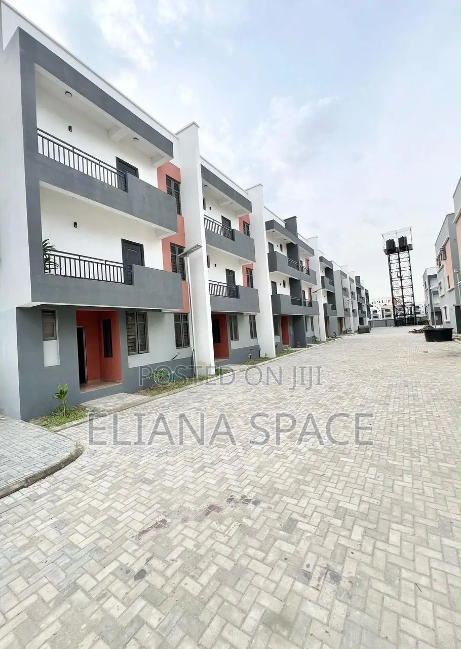 4bdrm Townhouse/Terrace in Ikate Lekki for sale in Ikate