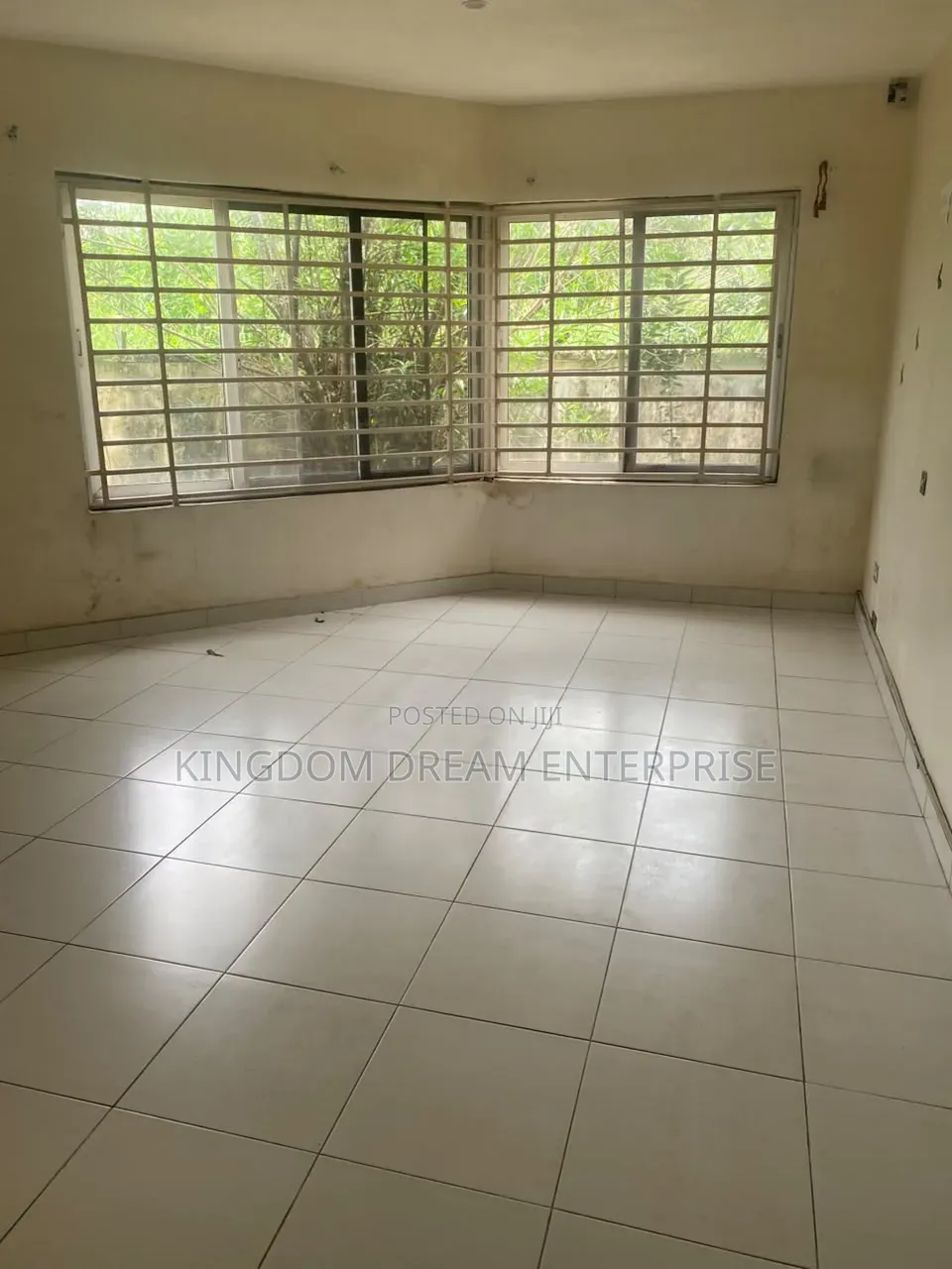 3bdrm Apartment in Pinnock Beach Estate for rent in Osapa london