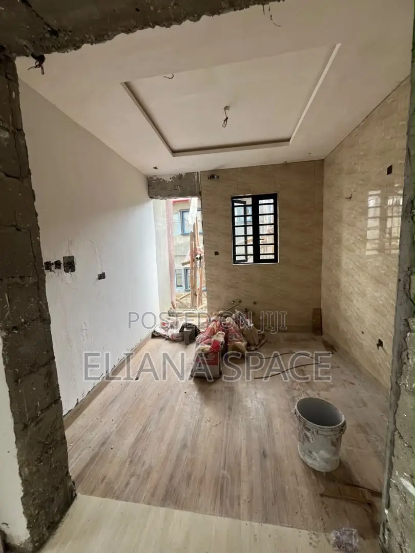4bdrm Townhouse/Terrace in Lekki Phase 1 for sale in Lekki Phase 1