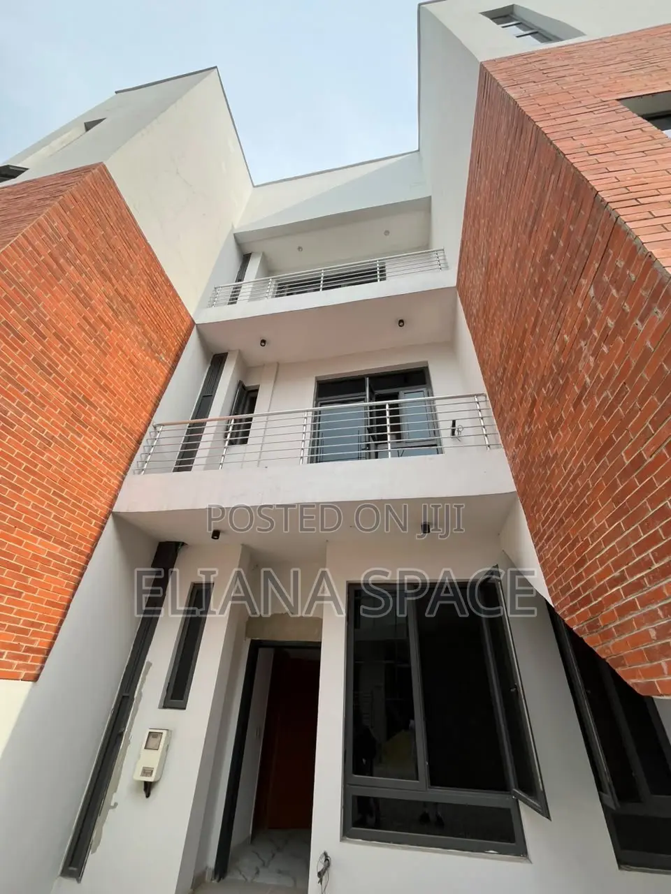 4bdrm Townhouse/Terrace in Lekki Phase 1 for sale in Lekki Phase 1