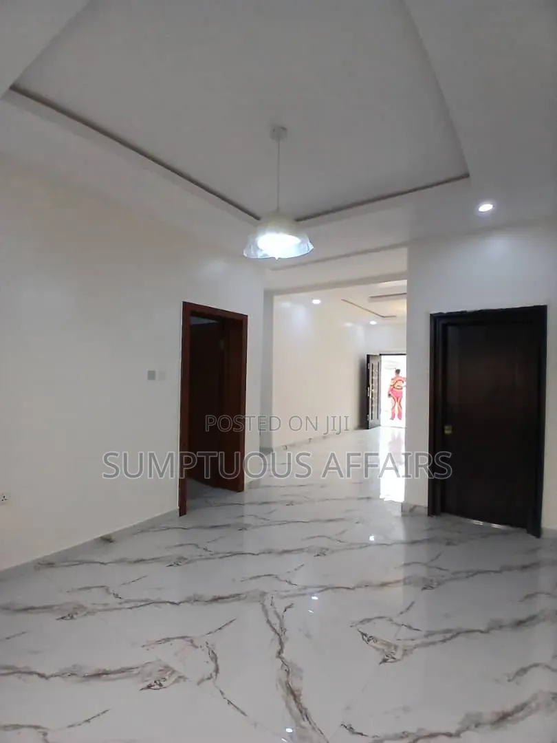 3bdrm Townhouse / Terrace in Lekki Scheme 2, Abraham Adesanya Estate in Abraham Adesanya Estate
