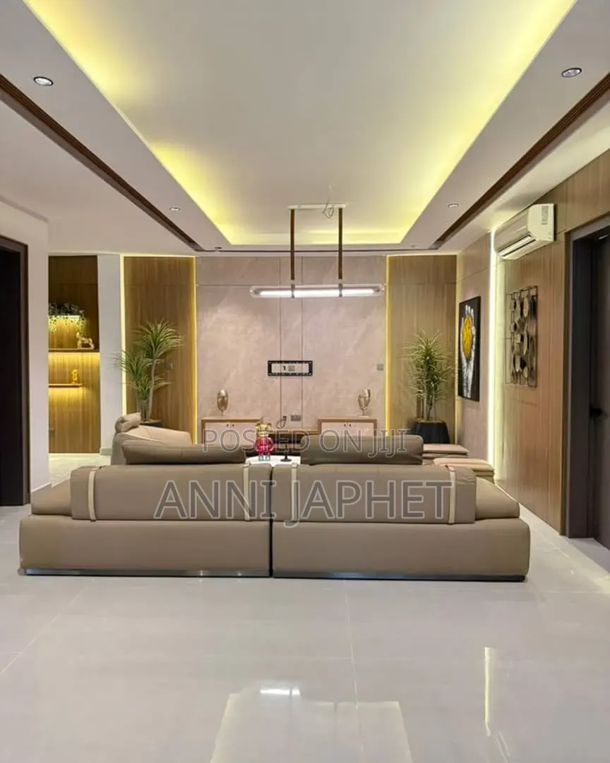Furnished 3bdrm Apartment in Lekki Phase 1 for sale in Lekki Phase 1