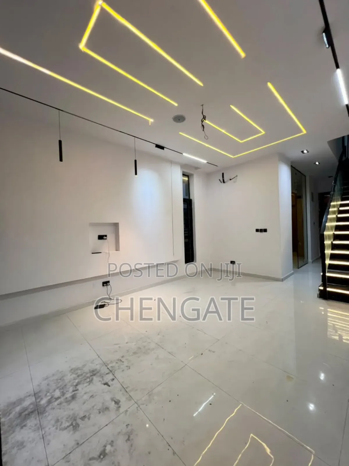 4bdrm Duplex in Ikota for sale in Ikota