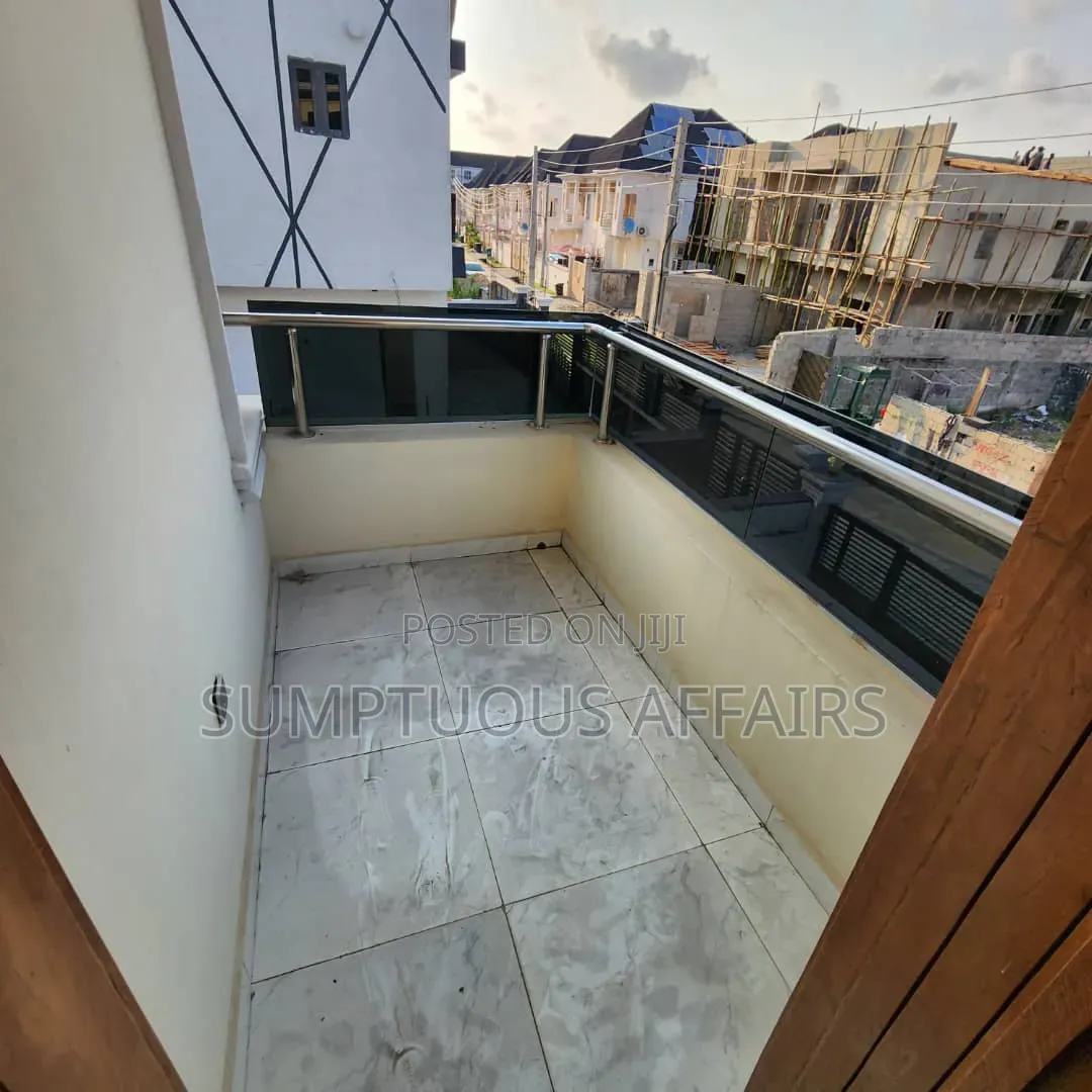 Furnished 1bdrm Shared Apartment in Lekki County, Ikota for rent in Ikota