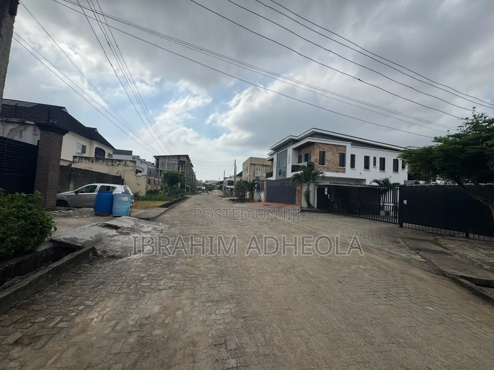 Land Measuring 700sqm in a Lovely Location Within the Gra. in Ogudu GRA