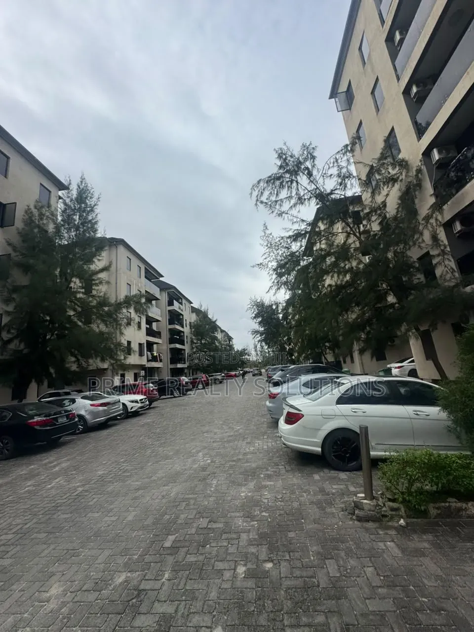 Mini Flat in 𝐈𝐤𝐨𝐭𝐚,𝐌𝐞𝐠𝐚𝐦𝐨𝐮𝐧𝐝 , Ikota for rent in Ikota