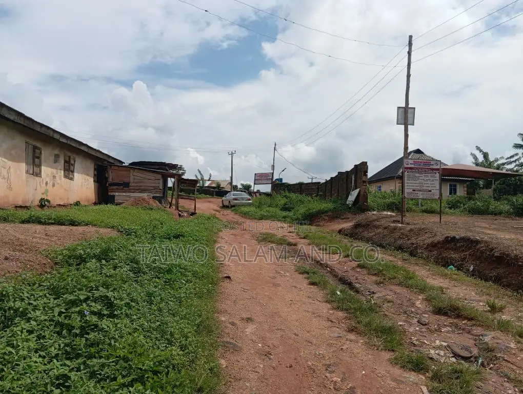 3bdrm Bungalow in Ojoo for sale in Ojoo