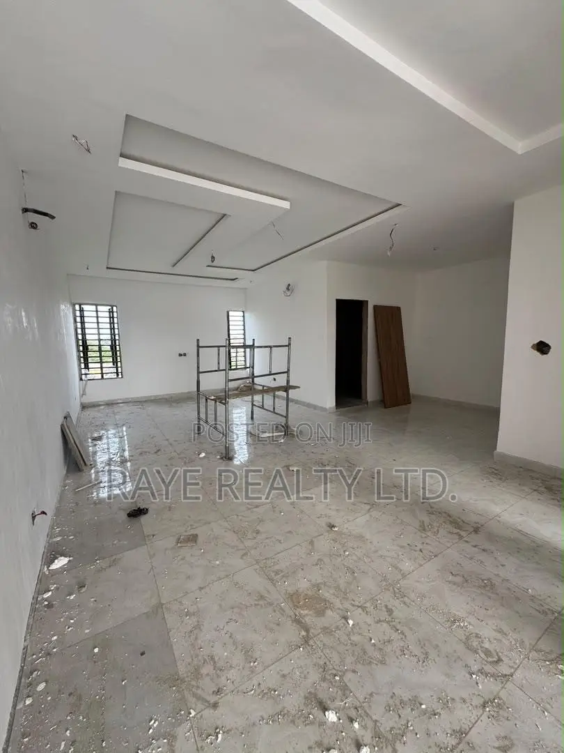 4bdrm Duplex in Gbagada for sale in Gbagada