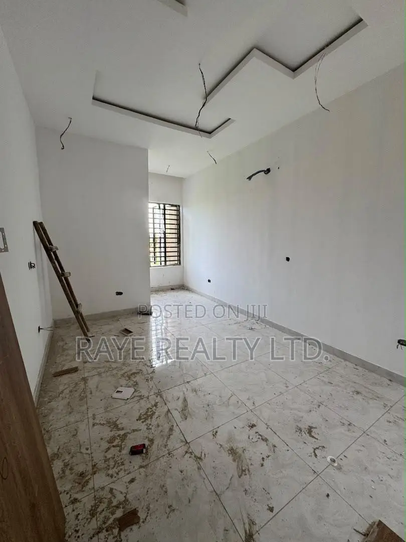 4bdrm Duplex in Gbagada for sale in Gbagada