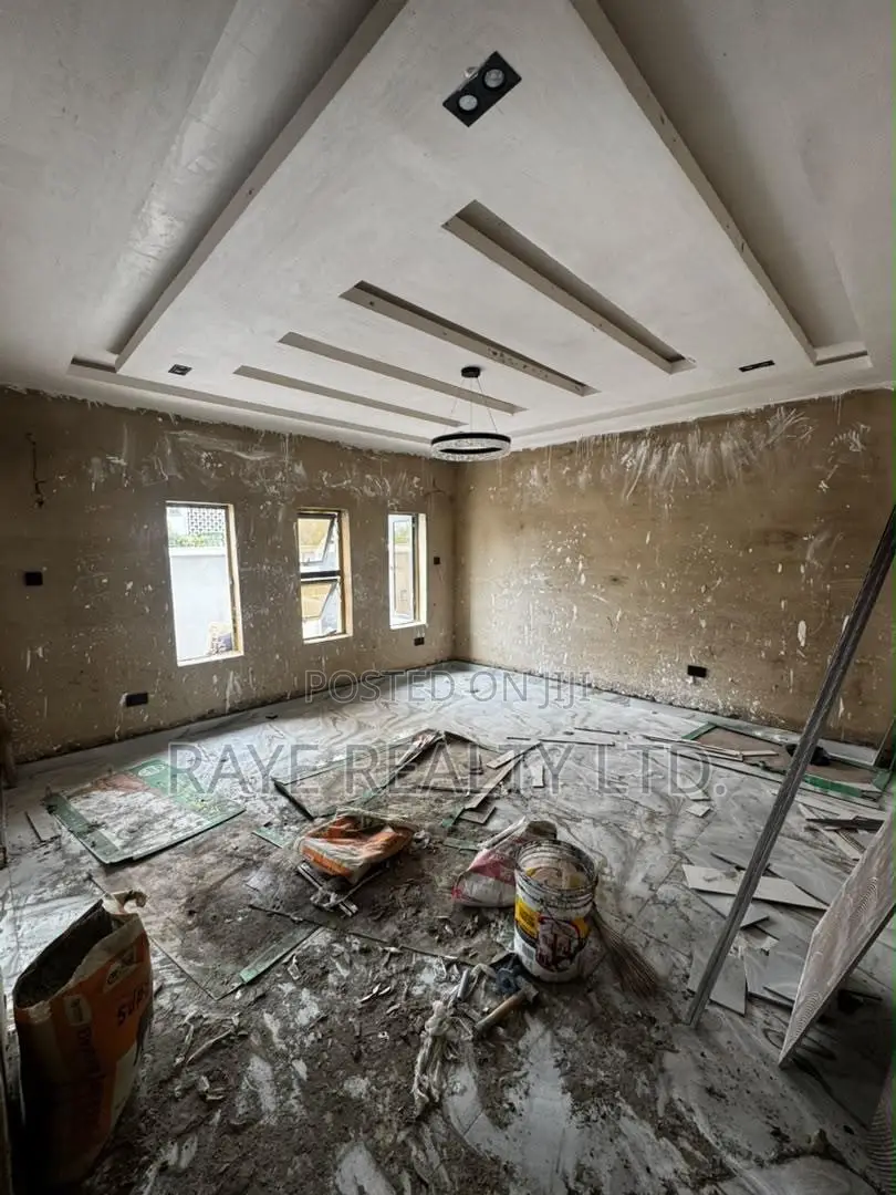 4bdrm Duplex in Gbagada for sale in Gbagada