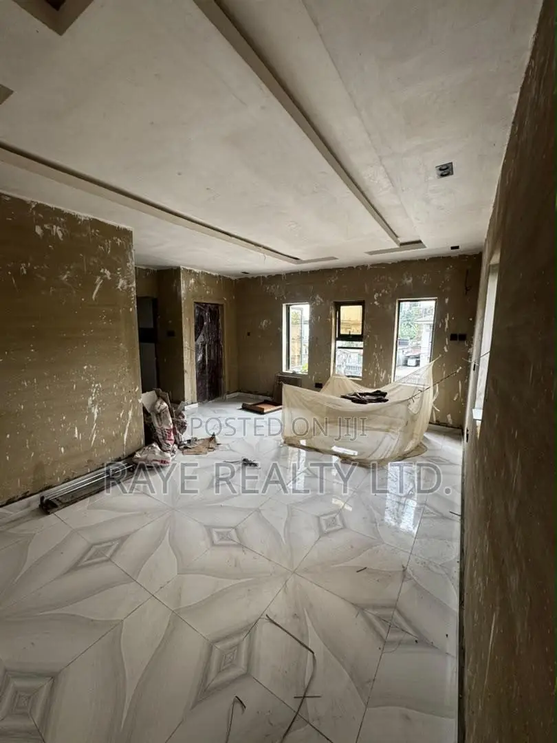 4bdrm Duplex in Gbagada for sale in Gbagada