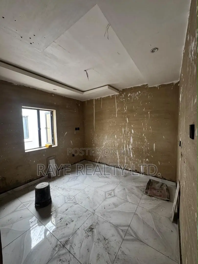 4bdrm Duplex in Gbagada for sale in Gbagada