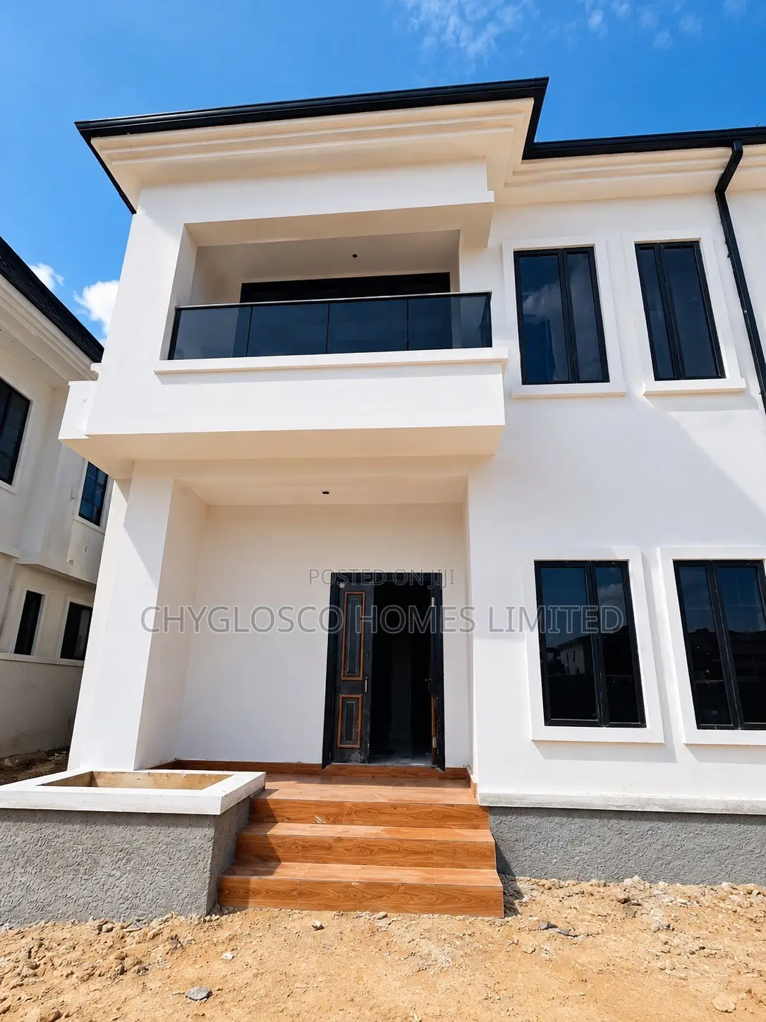 4bdrm Duplex in Apple Garden City,, New Layout for sale in New Layout