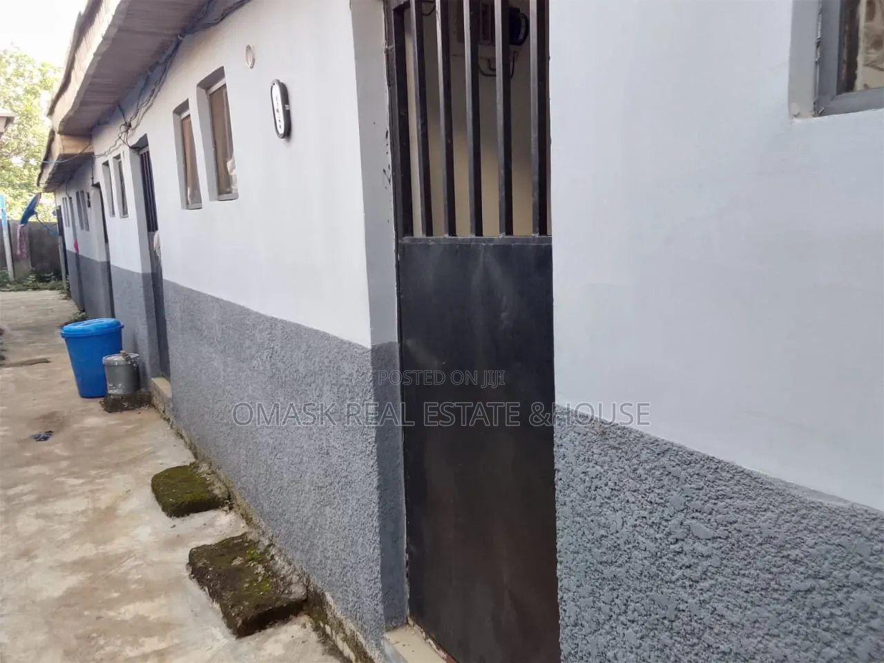 1bdrm House in Dutsi for sale in Dutsi