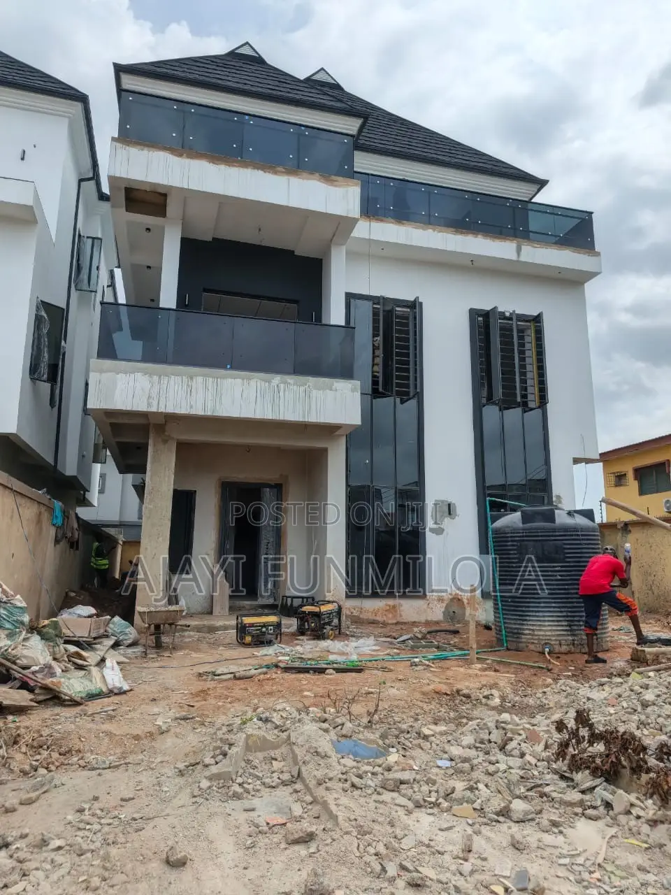 Furnished 6bdrm Duplex in Omole Phase 1 for sale in Omole Phase 1