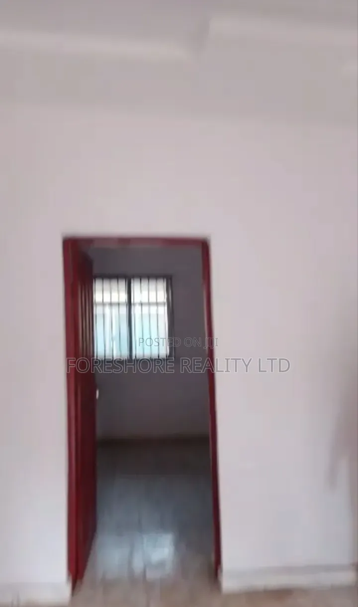 2bdrm Apartment in Off Ogudu Road for rent in Ogudu Road