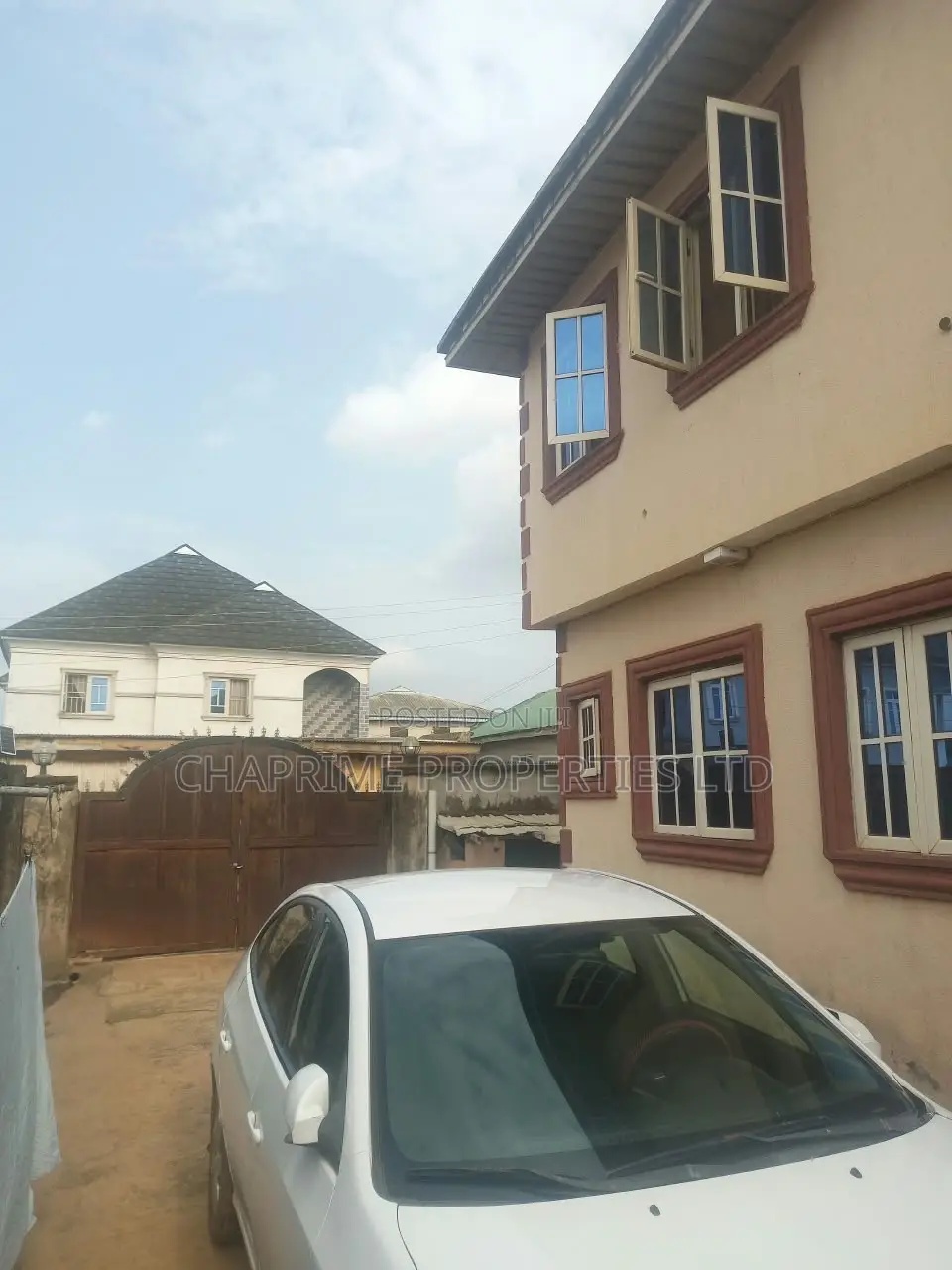 3bdrm Block of Flats in Egan for sale in Egan