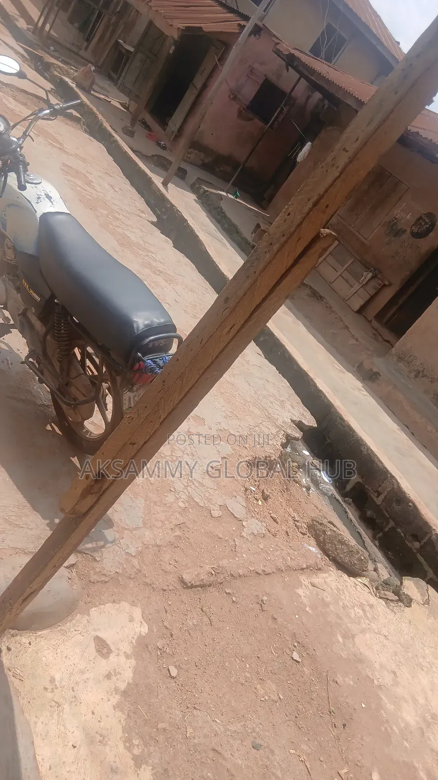 6bdrm Bungalow in Bodija, Ibadan for sale in Ibadan