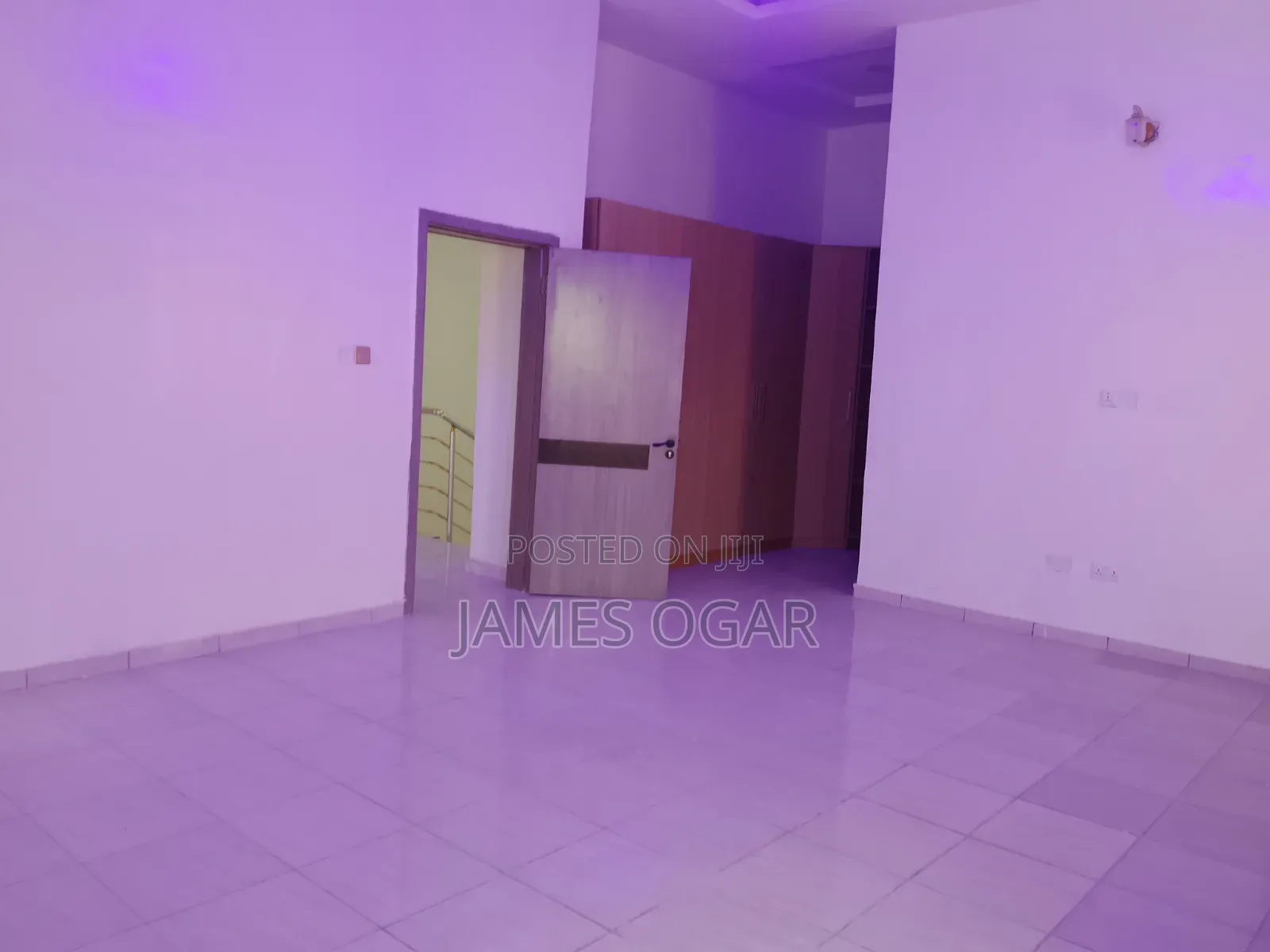 1bdrm Shared Apartment in Orchid Road, Lekki Expressway for rent in Lekki Expressway