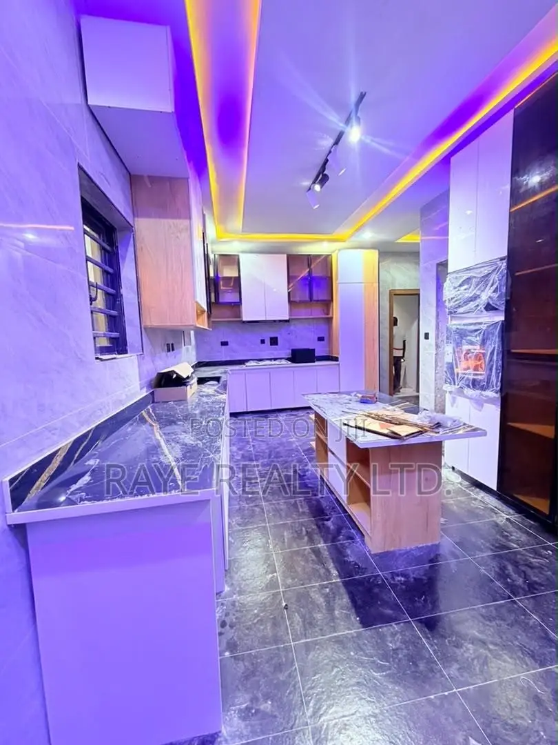 4bdrm Duplex in Abule Egba for sale in Abule Egba