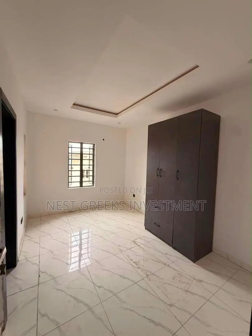3bdrm Apartment in Gbagada for sale in Gbagada