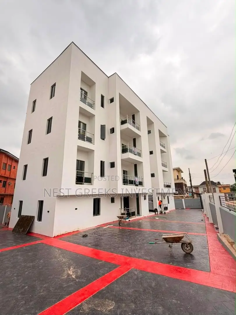 3bdrm Apartment in Gbagada for sale in Gbagada