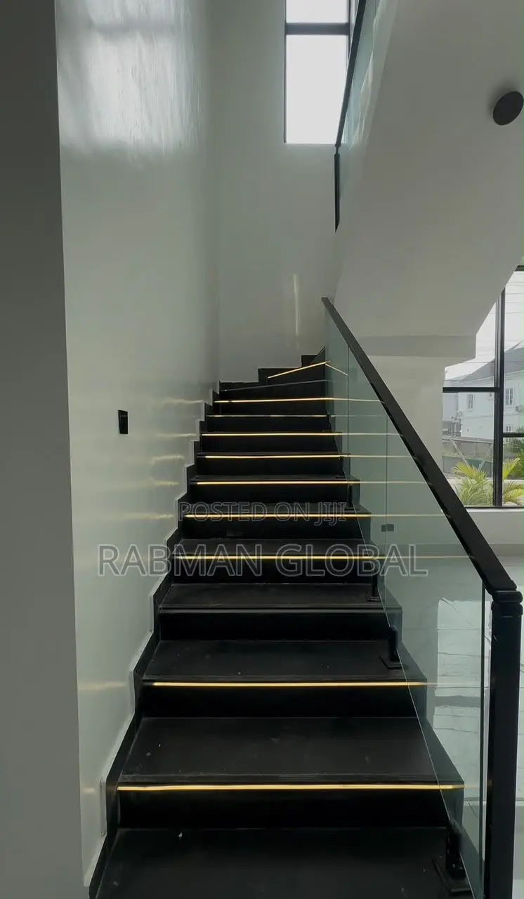 Furnished 5bdrm Duplex in Megamound Estate, Lekki Phase 1 for sale in Lekki Phase 1