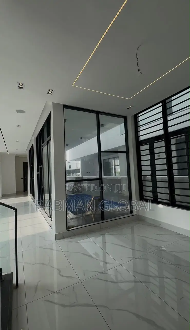 Furnished 5bdrm Duplex in Megamound Estate, Lekki Phase 1 for sale in Lekki Phase 1