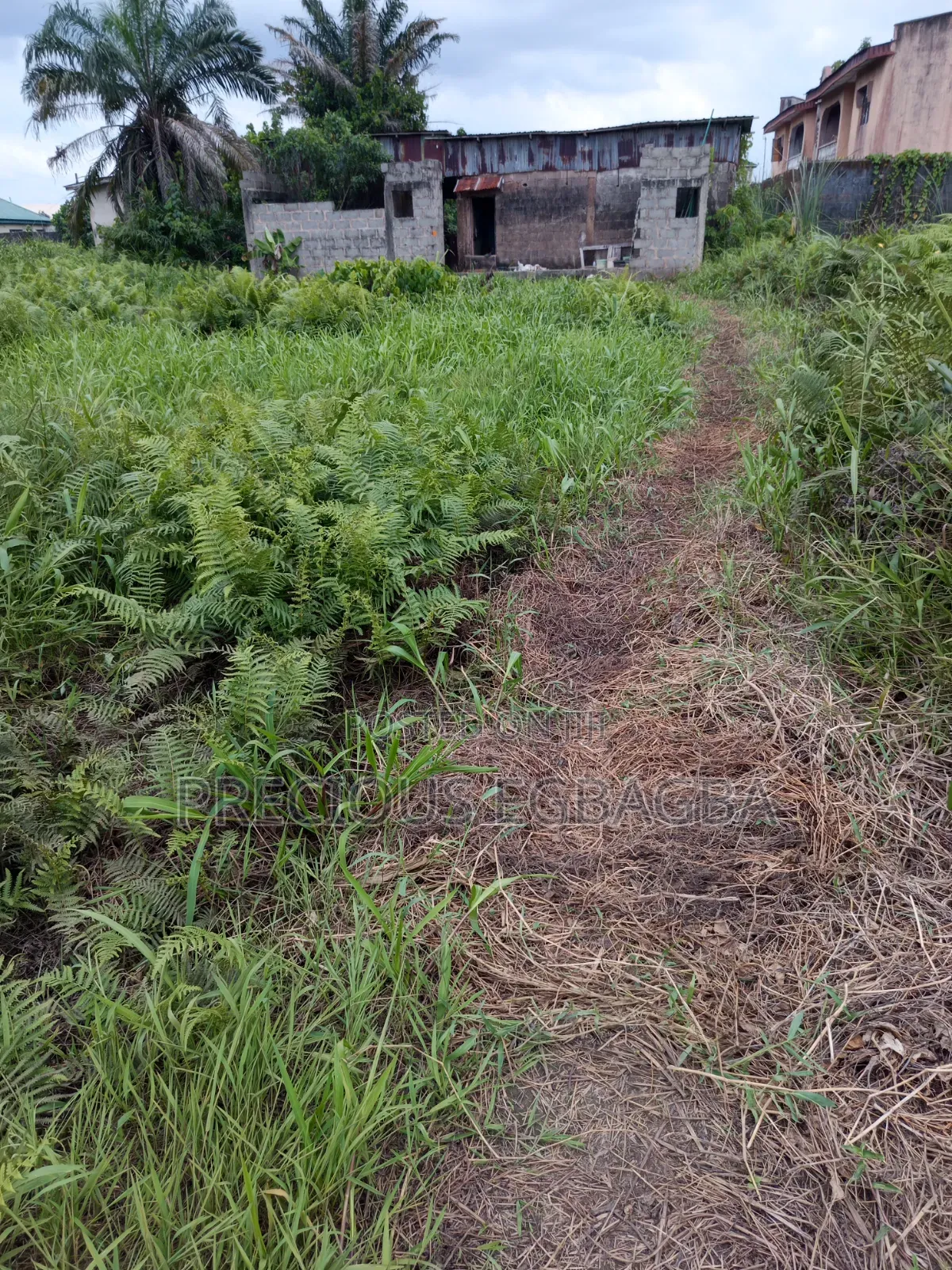 Plot of Land With Uncompleted 2 Bedroom Bungalow on It in Ijegun