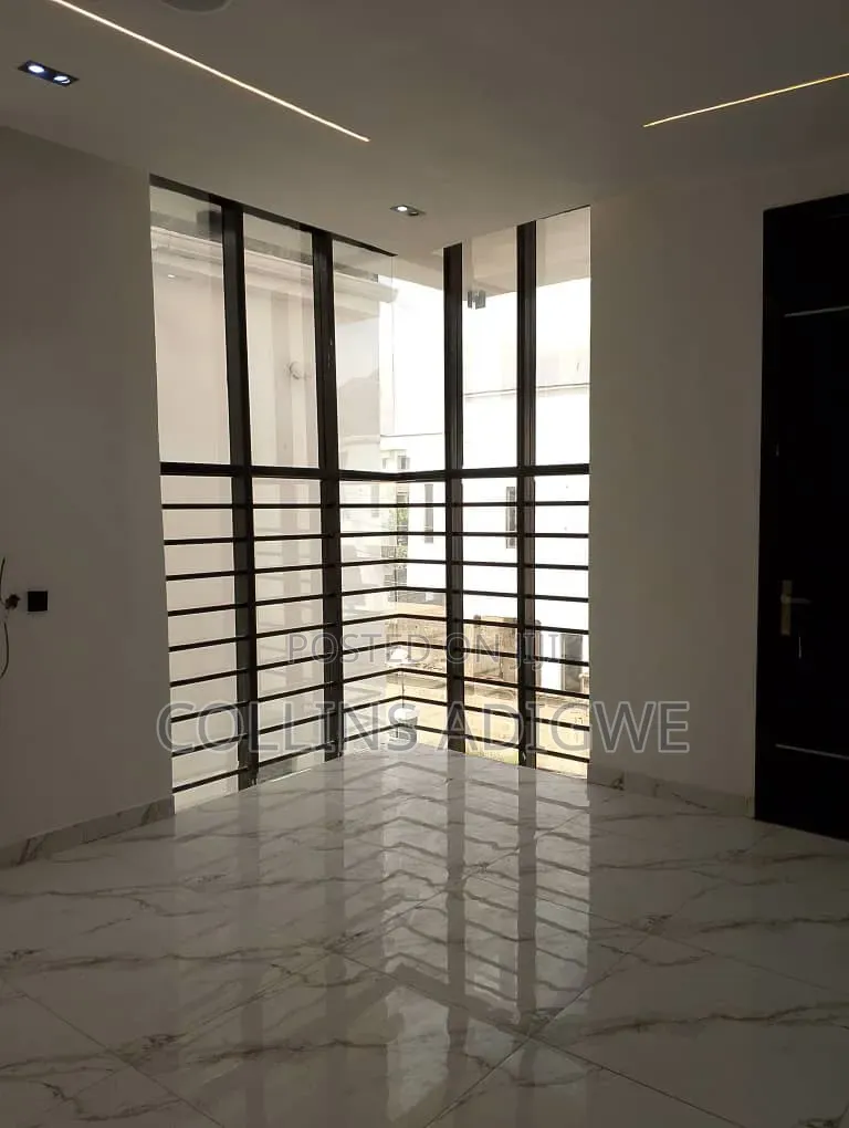 5bdrm Duplex in Sangotedo By Blenco for sale in Sangotedo