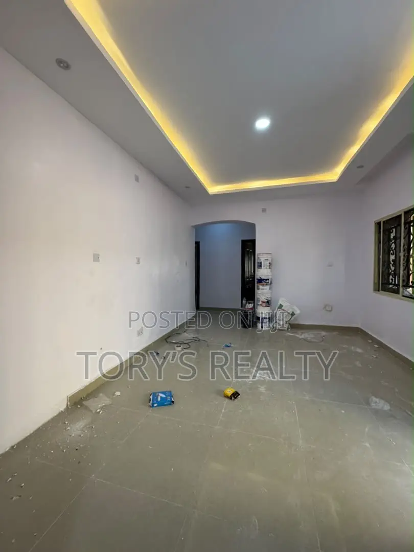 2bdrm Apartment in Lekki Phase 1 for rent in Lekki Phase 1
