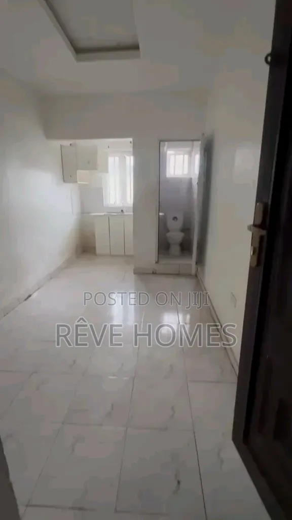 Studio Apartment in Shomolu / Shomolu for rent in Shomolu / Shomolu