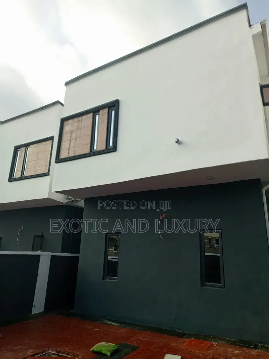 Mini Flat in Sabo, Adekunle for rent in Adekunle
