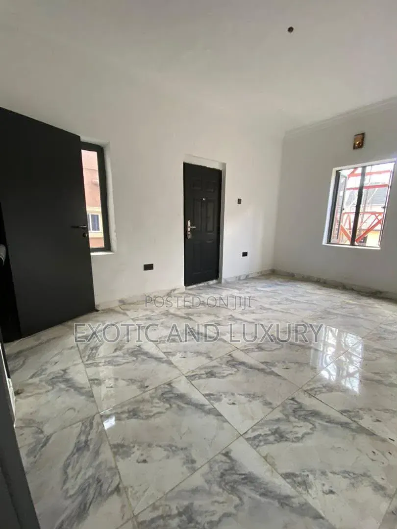 Mini Flat in Sabo, Adekunle for rent in Adekunle