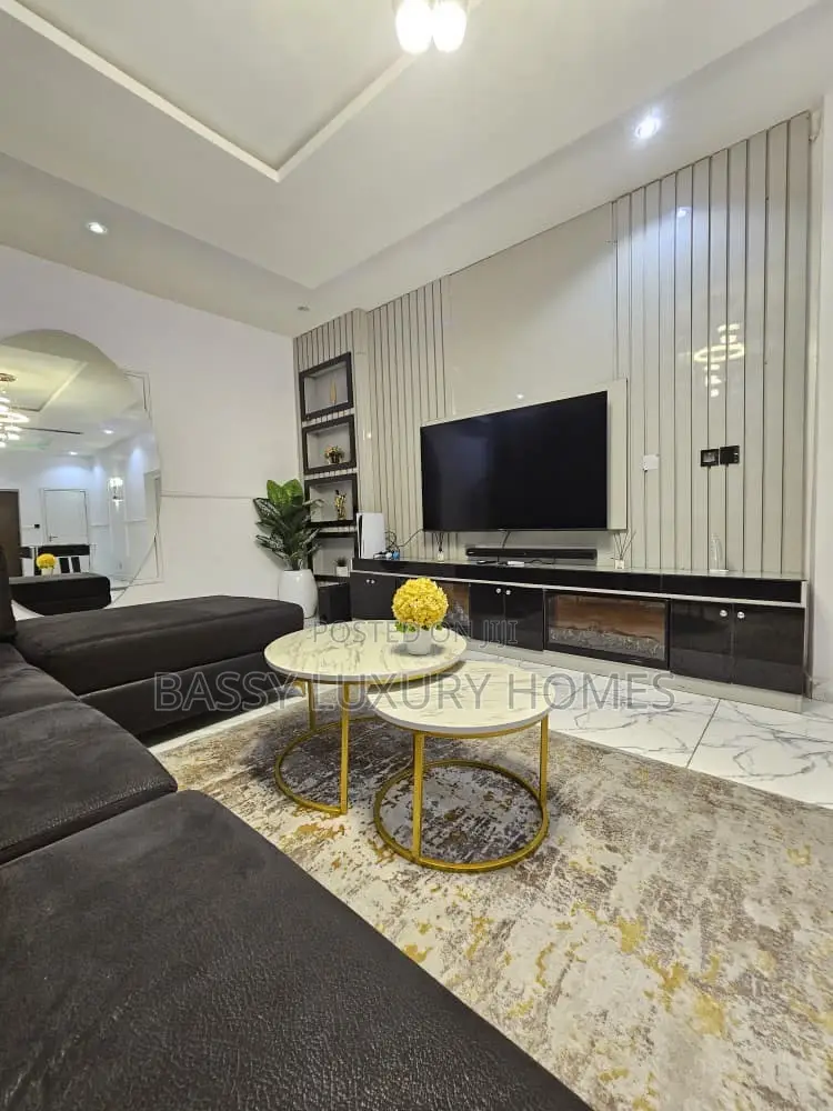 Furnished 3bdrm Apartment in Ikate for rent in Ikate