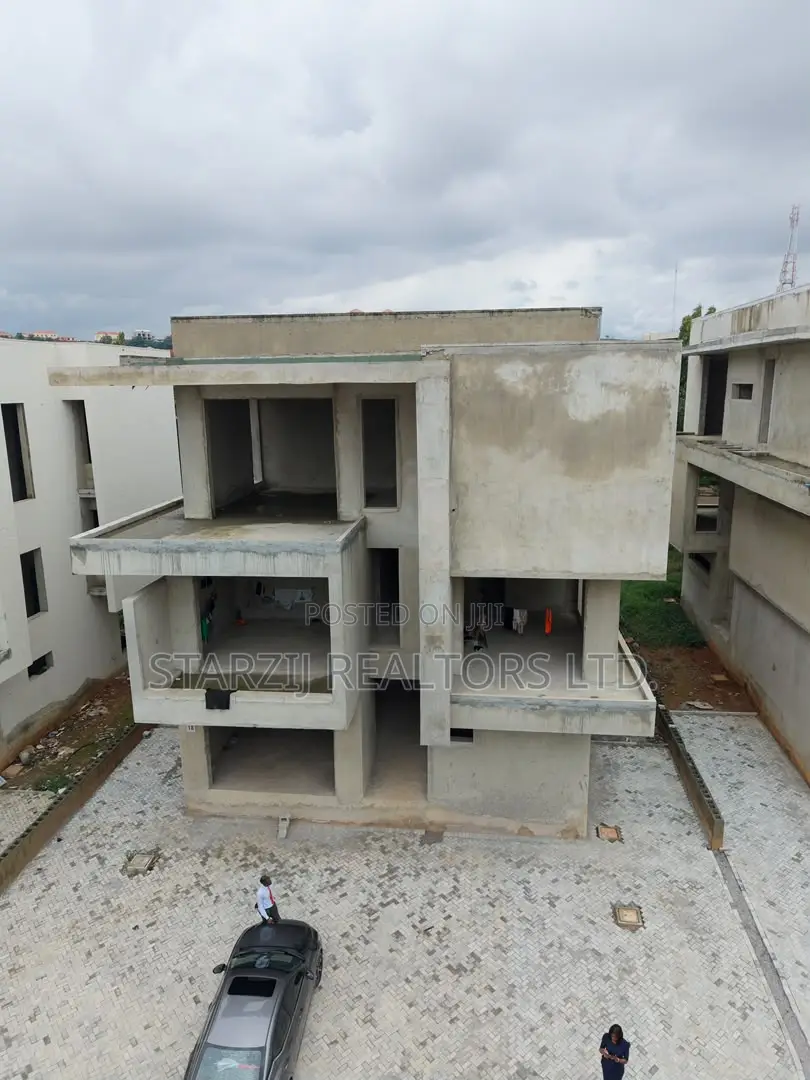 6bdrm Villa in Asokoro for sale in Asokoro
