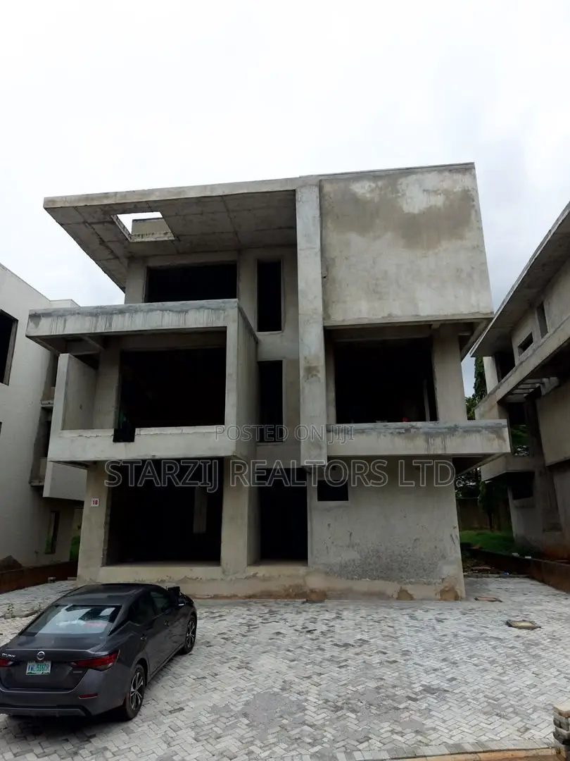 6bdrm Villa in Asokoro for sale in Asokoro