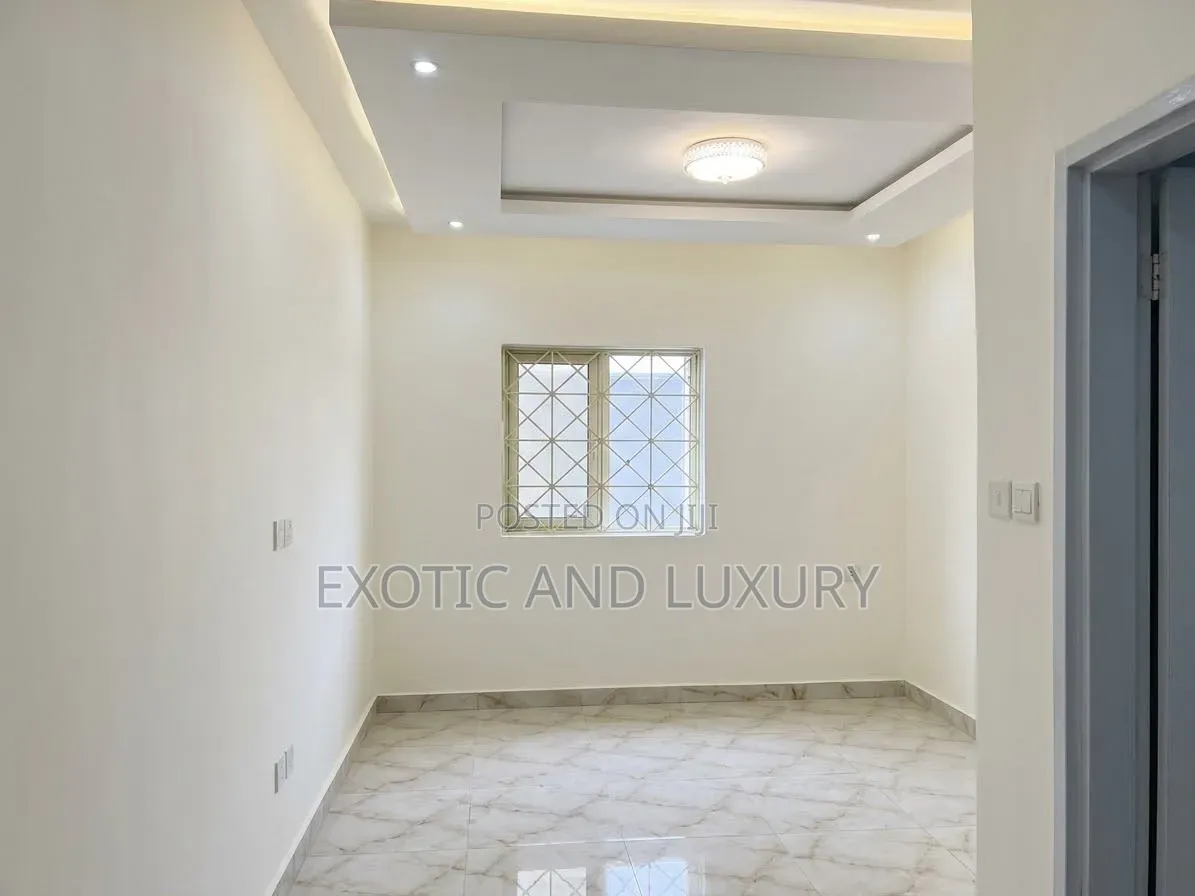 Mini Flat in Bonno Way, Sabo / Yaba for rent in Sabo / Yaba