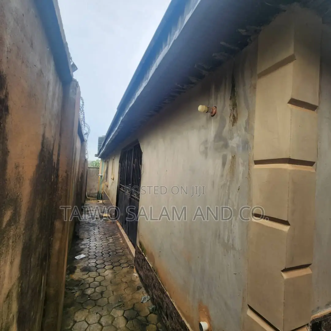 2bdrm Apartment in Ibadan Polytechnic/University for sale in Ibadan Polytechnic/University