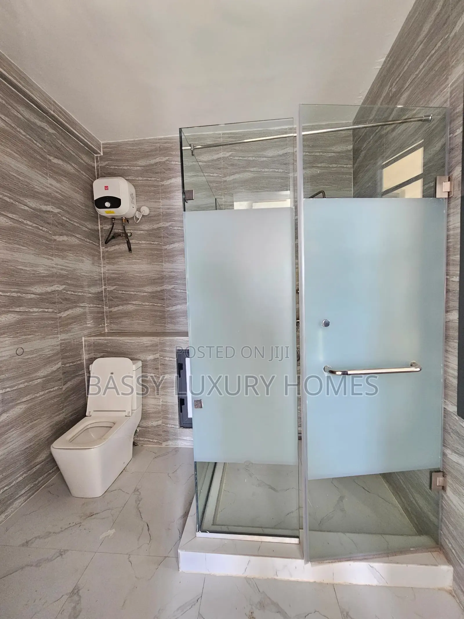 Furnished 4bdrm Apartment in Osapa london for rent in Osapa london
