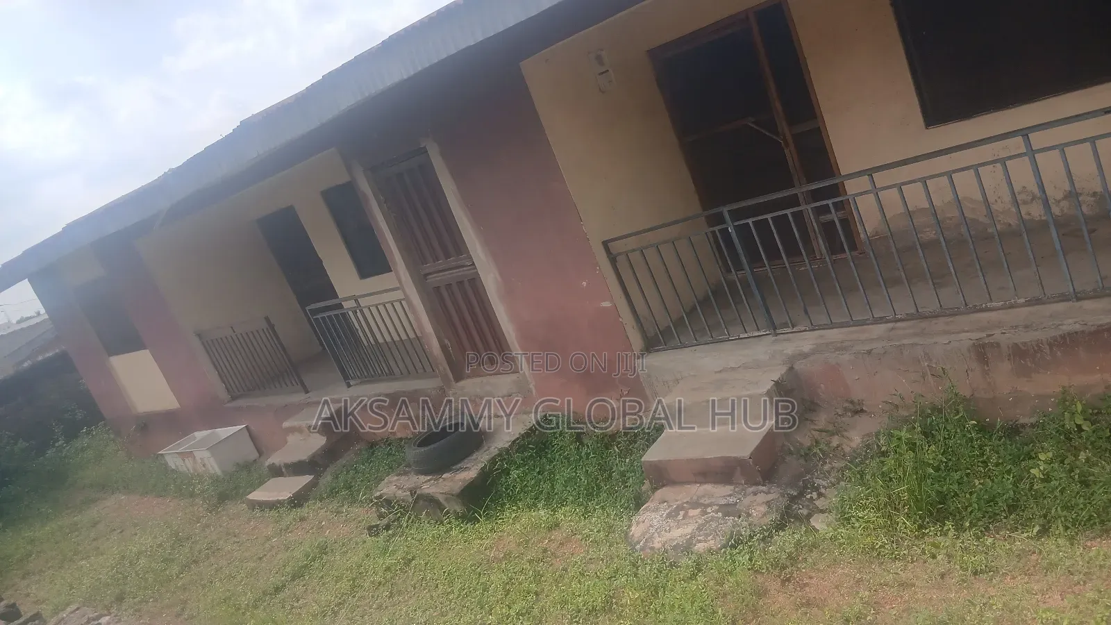6bdrm Bungalow in Ashi, Ibadan for sale in Ibadan