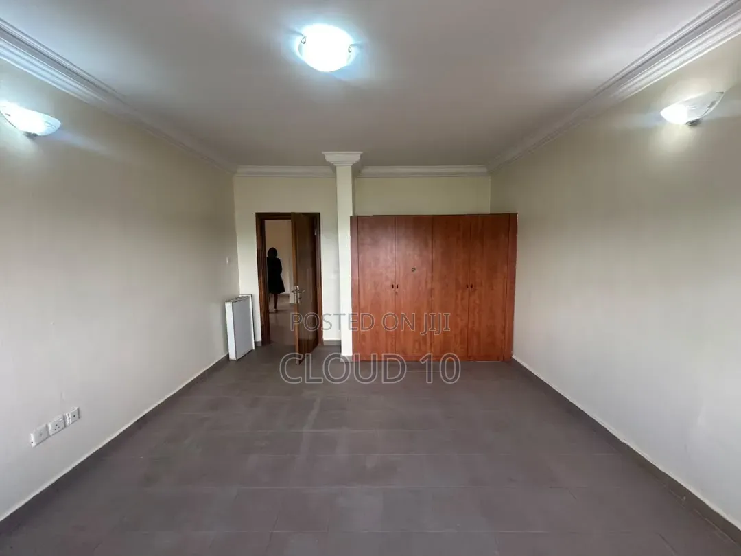 3bdrm Townhouse / Terrace in Maitama for rent in Maitama