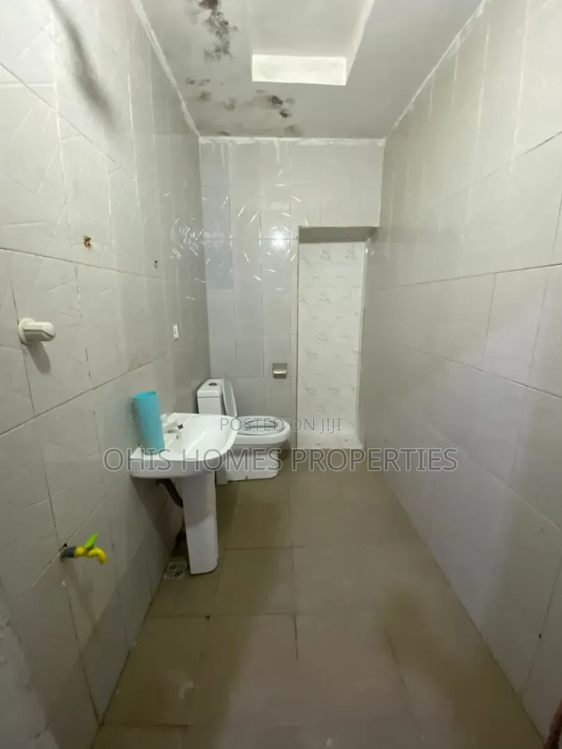 Studio Apartment in Osapa london for rent in Osapa london