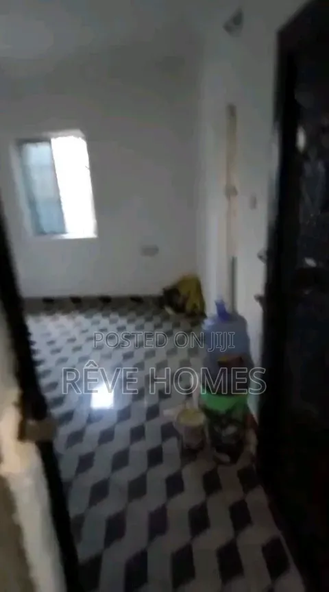 Studio Apartment in Alagomeji for rent in Alagomeji