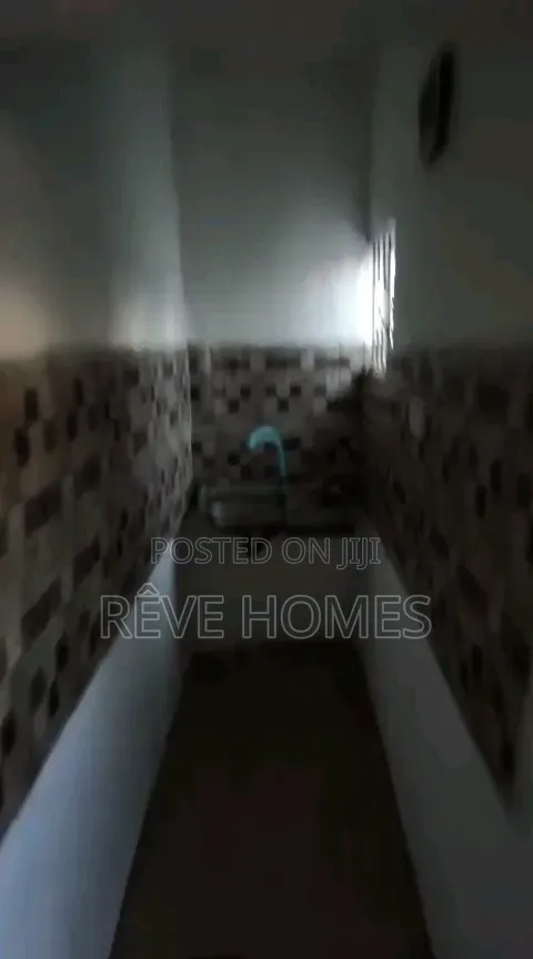 Studio Apartment in Alagomeji for rent in Alagomeji