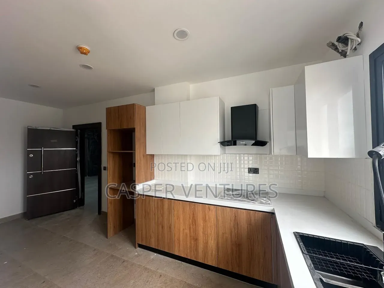 4bdrm Apartment in Banana Island for rent in Banana Island