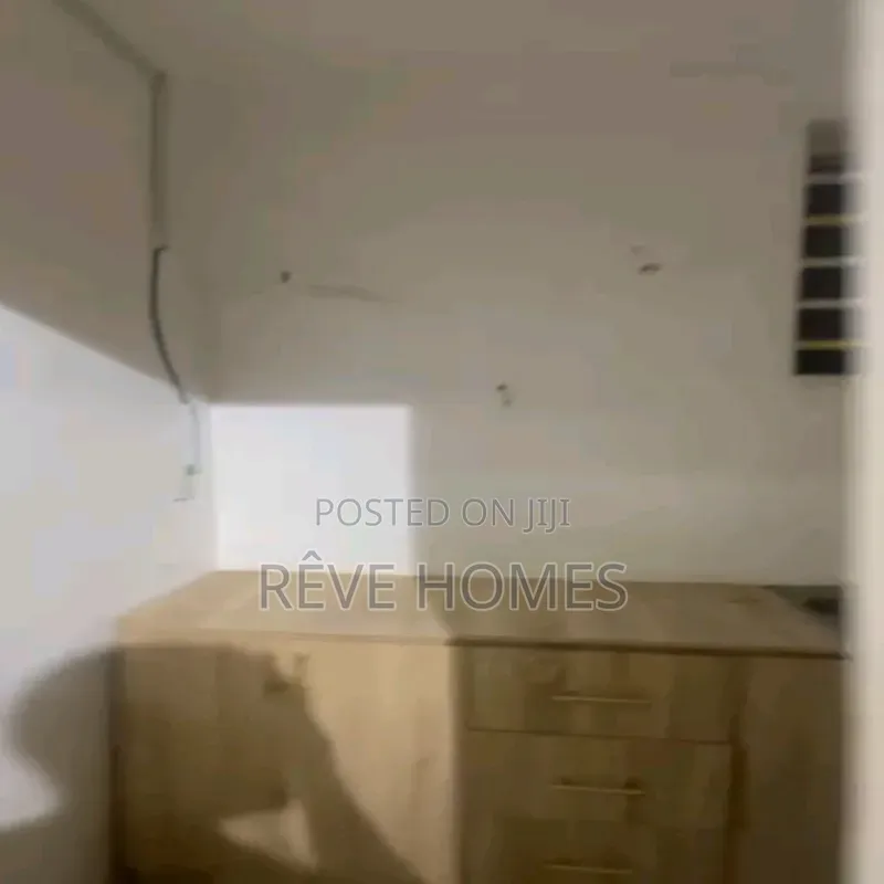 Studio Apartment in Fola Agoro for rent in Fola Agoro