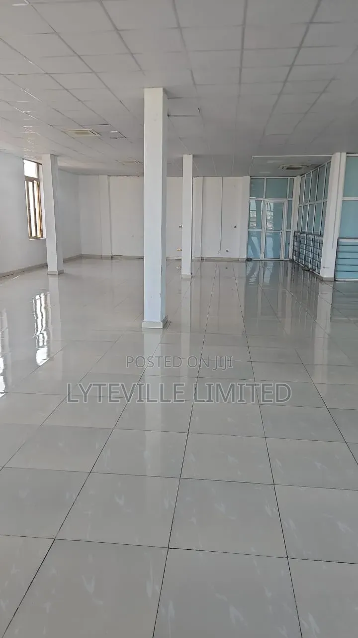 Office/Shop Space 507.24sqm in Lekki Phase 1
