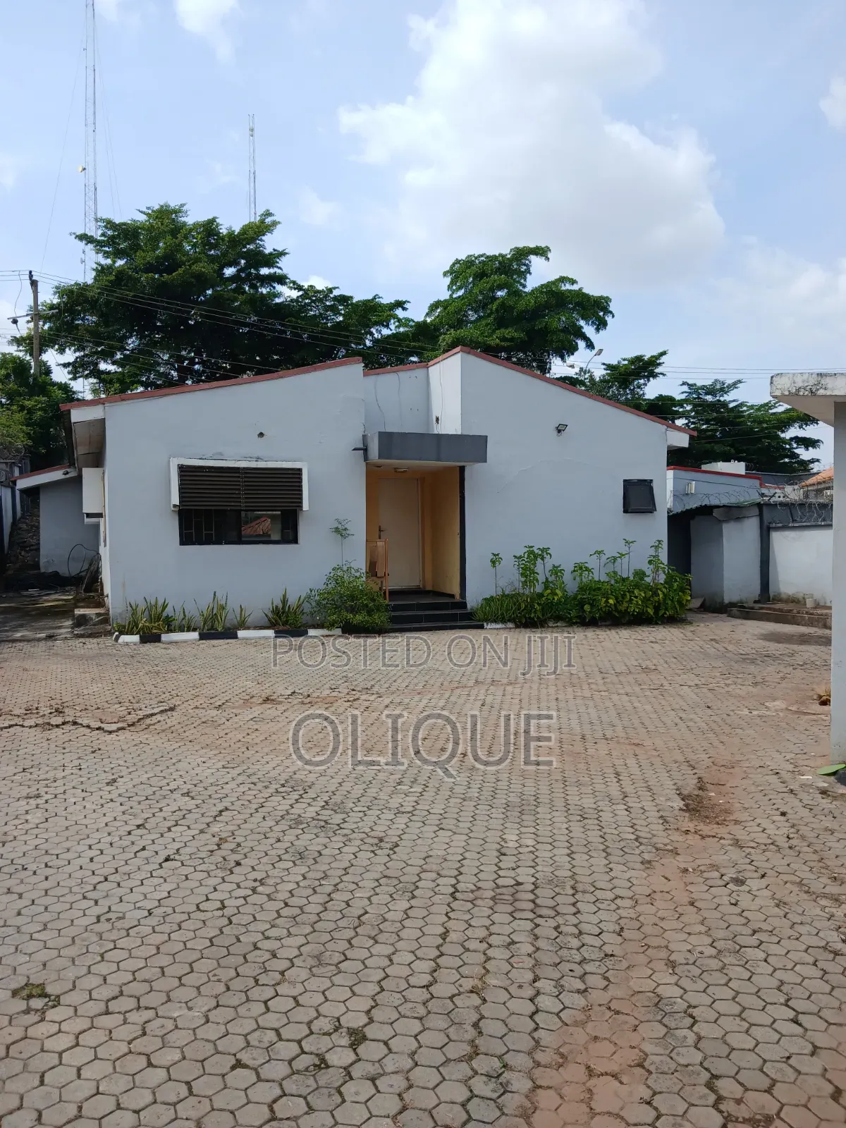 3bdrm Bungalow in Wuse 2 for rent in Wuse 2