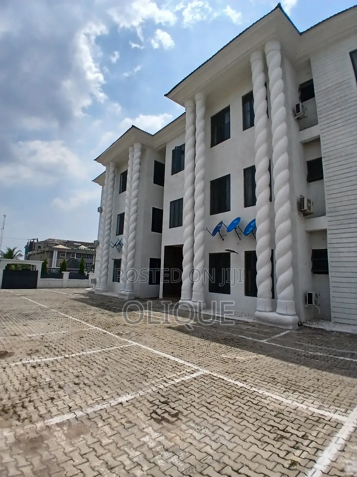 3bdrm Block of Flats in Wuse 2, Mabushi for rent in Mabushi